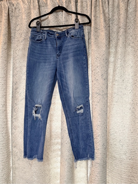 Vervet Pants - Mid- Rise Distressed Blue Cropped Jeans